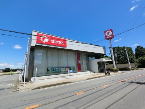 【成田市本城のアパートの銀行】