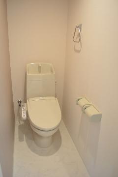 トイレ　シャワー付トイレ