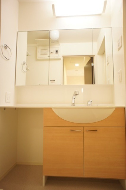 洗面設備　図面と現状に相違がある場合には現状を優先