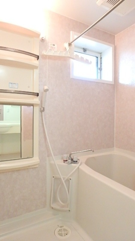 バス・シャワールーム　図面と現状に相違がある場合には現状を優先