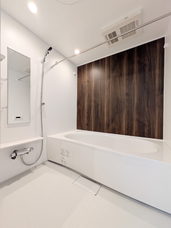 バス・シャワールーム　図面と現状に相違がある場合には現状を優先