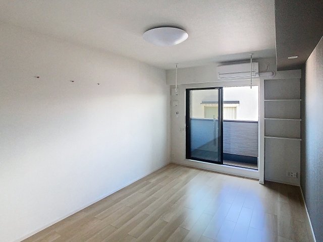 居室・リビング　2025年7月撮影※現況を優先します。