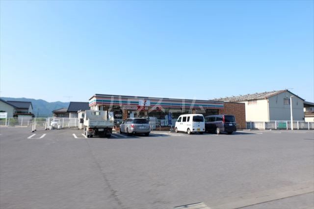 コンビニ　セブンイレブン岩船和泉店（コンビニ）まで1104m