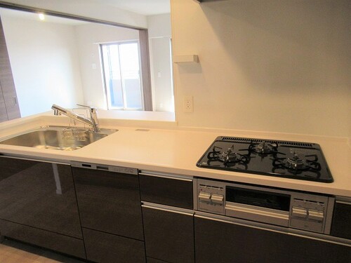 キッチン　※写真は現状と異なる場合、現状優先とさせていただきます