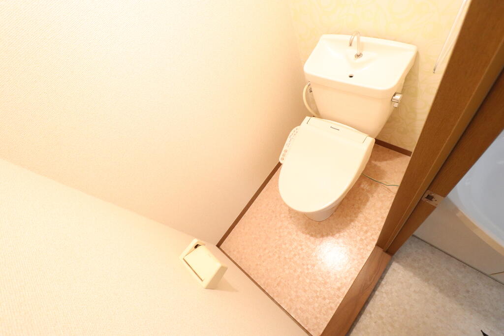 トイレ　トイレ