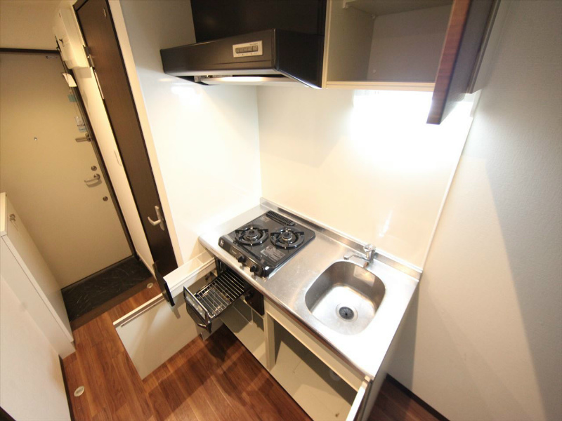 キッチン　システムキッチン（ガス2口コンログリル付）イメージ写真