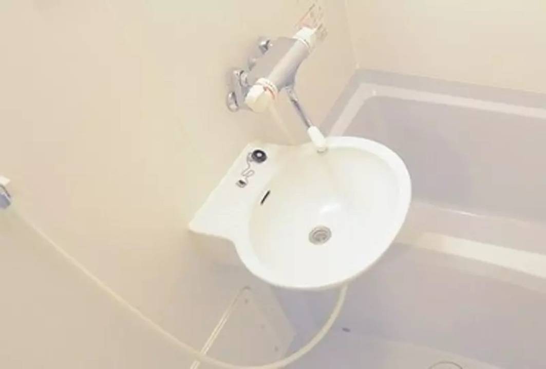 バス・シャワールーム　浴室