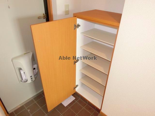 玄関　同型　現況優先