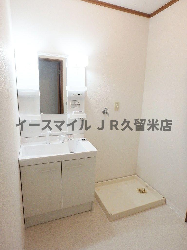 洗面設備　広い洗面スペース