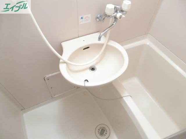 バス・シャワールーム　バスルーム