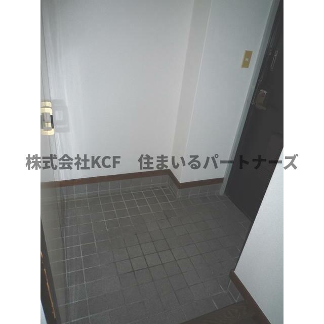 玄関　落ち着いた玄関です