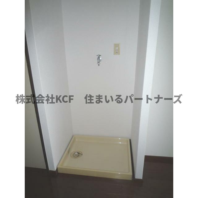 洗面設備　スペースが確保できる洗面所です