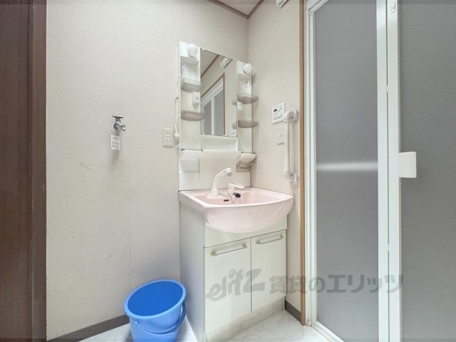 洗面設備　独立洗面台