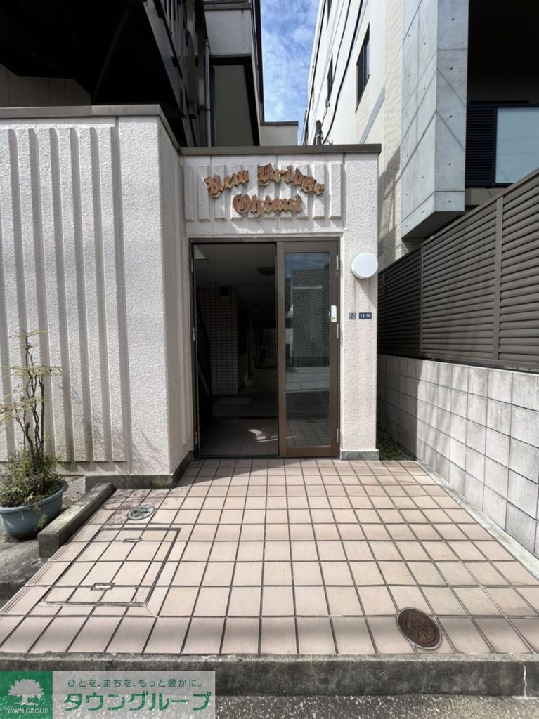 エントランス　エントランス