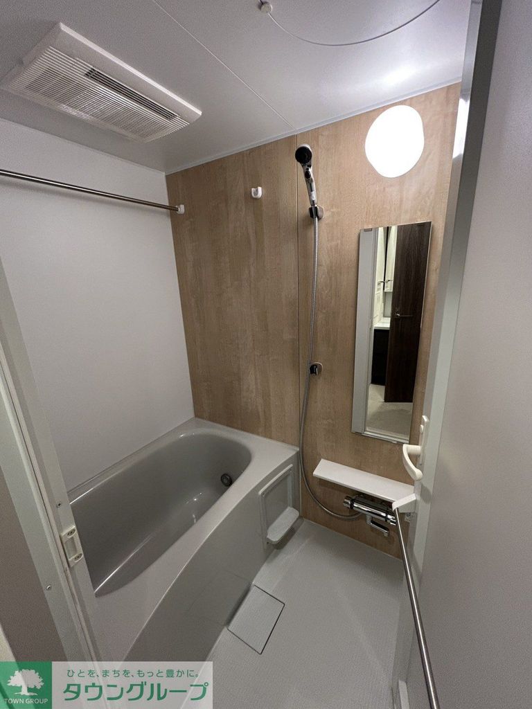 バス・シャワールーム　バス