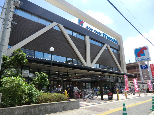 スーパー　万代志紀店（スーパー）まで303m