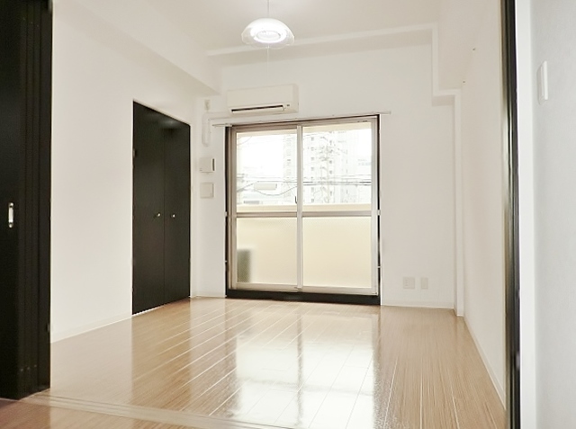 居室・リビング　洋室