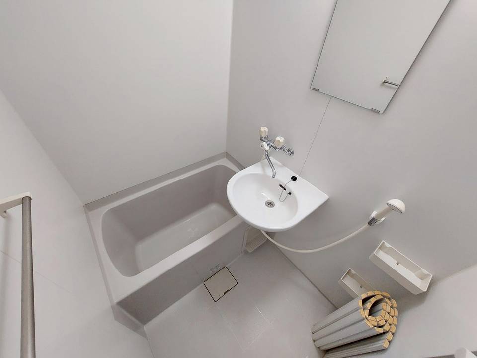 バス・シャワールーム　浴室