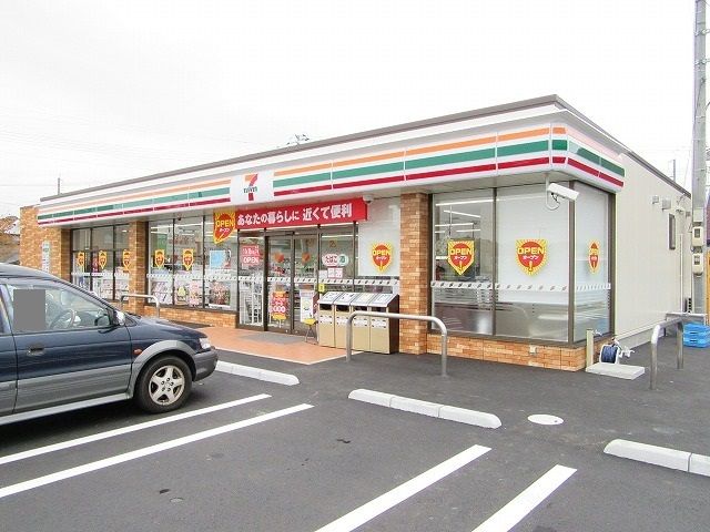 コンビニ　セブンイレブン周南桜木店（コンビニ）まで900m