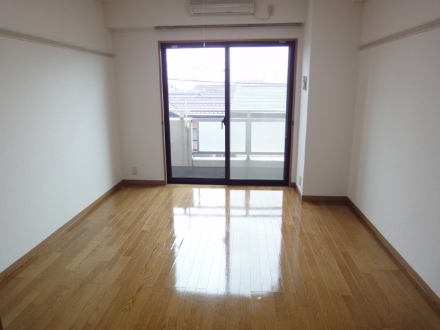 居室・リビング　※現状優先