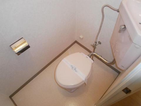 　トイレ　トイレ