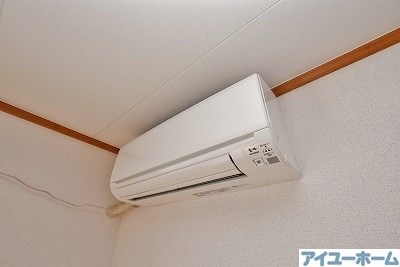 その他設備　エアコン　サービス設置の場合あり。現況優先。