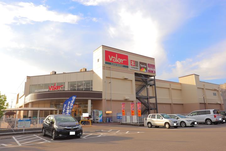 スーパー　バロー大垣店（スーパー）まで858m