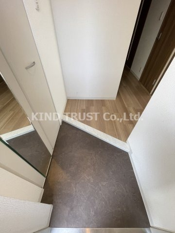 玄関　落ち着いた玄関です