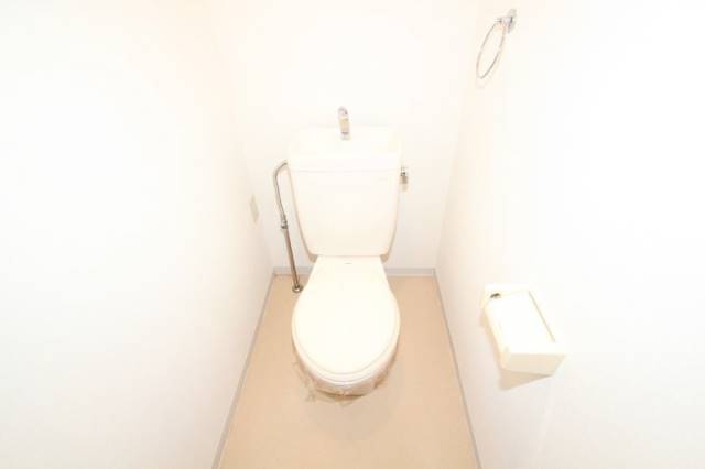 トイレ　＊３０３号室参照