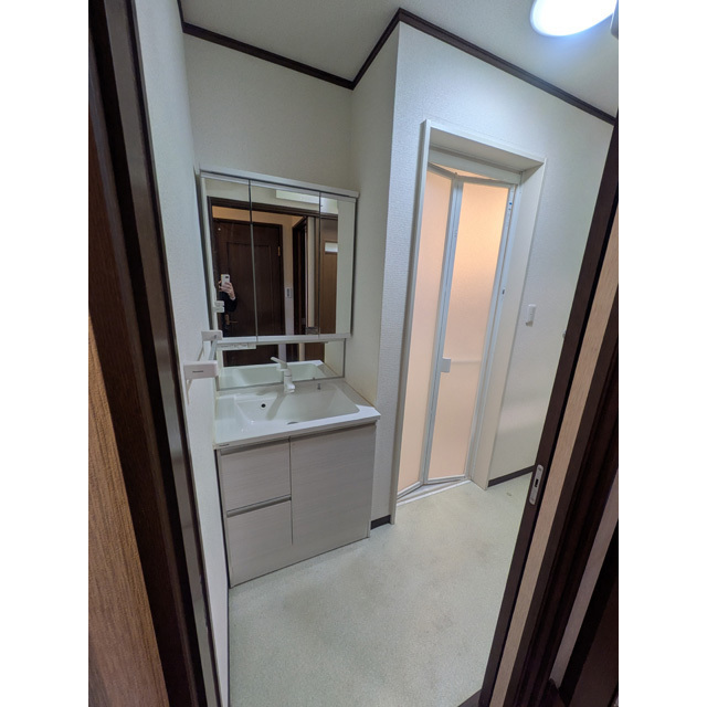 洗面設備　洗面所