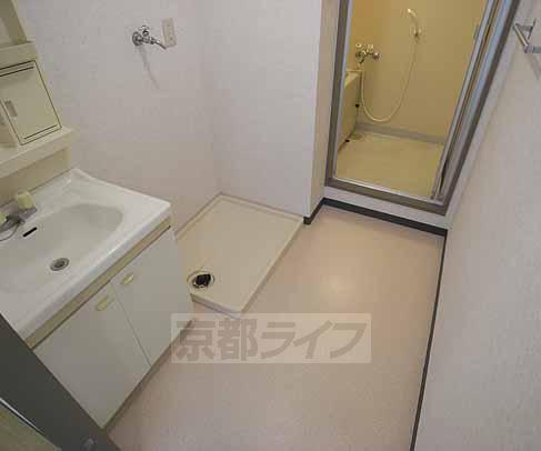 洗面設備　独立洗面台！室内洗濯機設置可