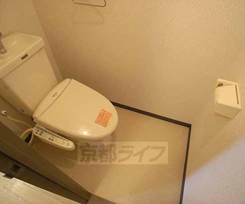 トイレ　清潔感のあるトイレです。