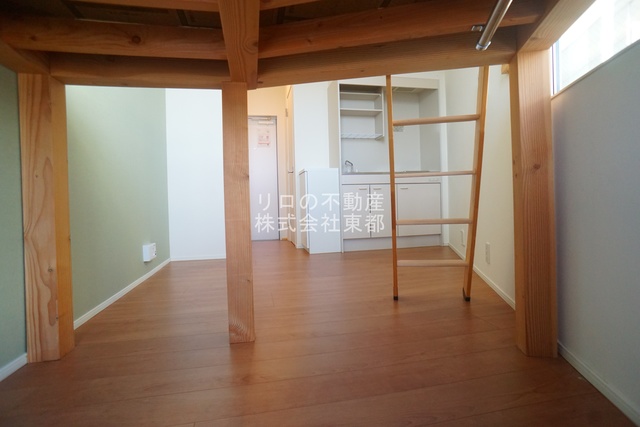 その他部屋・スペース　掃除機をかけるだけで、ほこりがとれやすいフローリング仕様♪