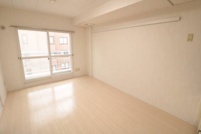 居室・リビング　綺麗な内装のリビングスペース♪