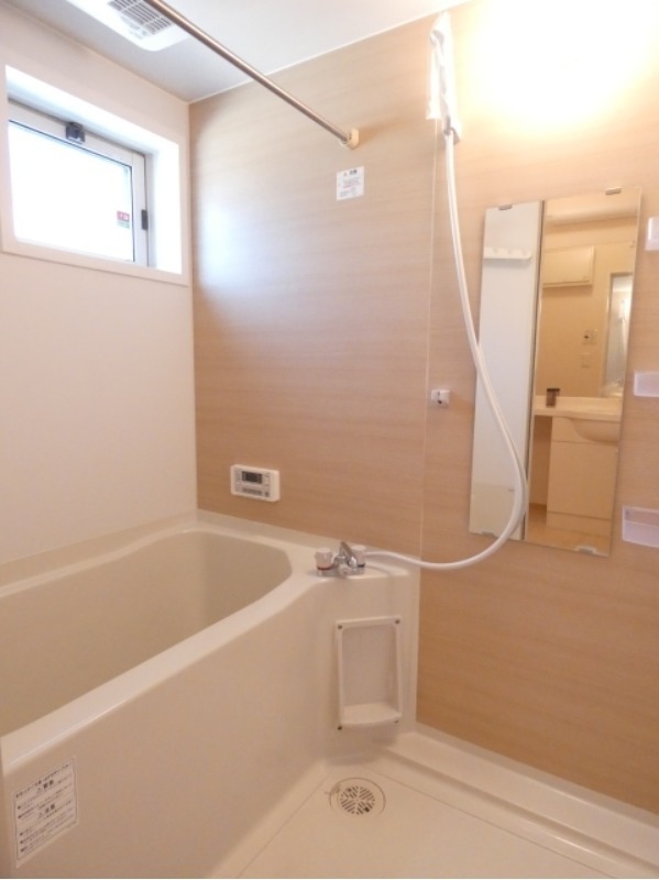 バス・シャワールーム　図面と現状に相違がある場合には現状を優先