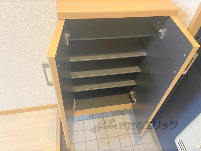 収納　下駄箱