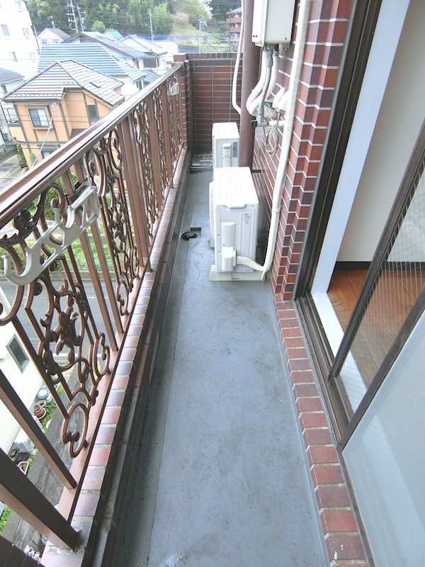 バルコニー　南面バルコニー！広くて使いやすいですよ！