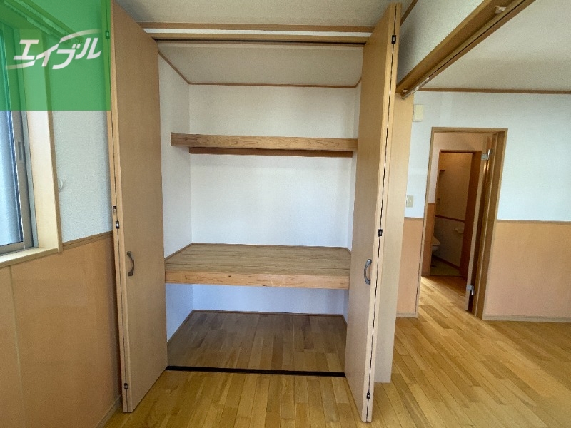 収納　※反転タイプ