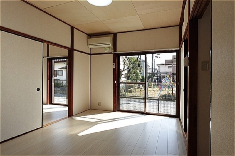 居室・リビング　図面と現状に相違がある場合には現状を優先