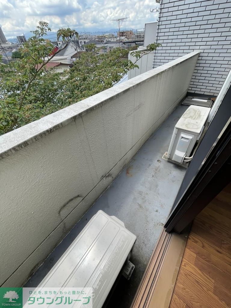 バルコニー　バルコニー