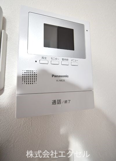 セキュリティ　来訪者が分かる安心のＴＶインターホンです。