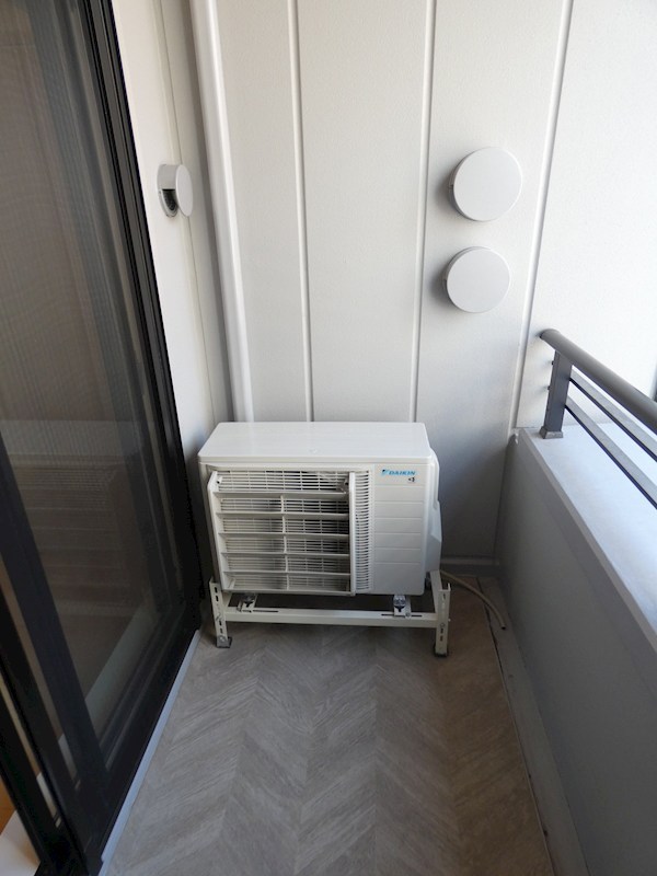 バルコニー　※別室の写真です。ご参照ください。