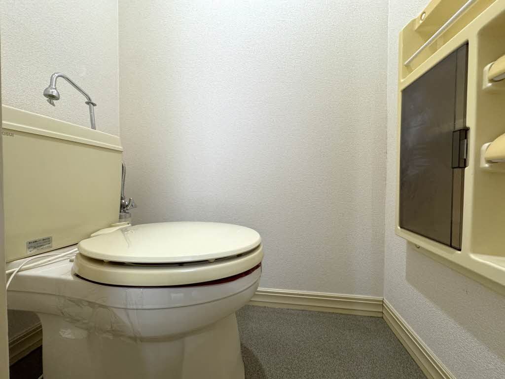 トイレ　トイレ