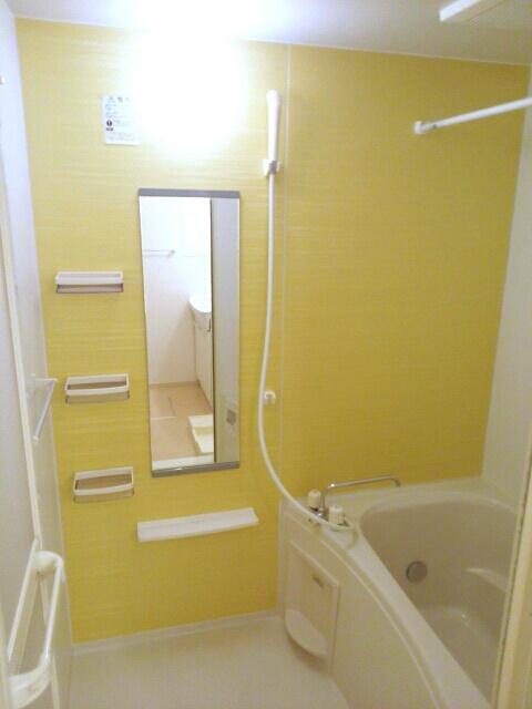 バス・シャワールーム　バスルーム