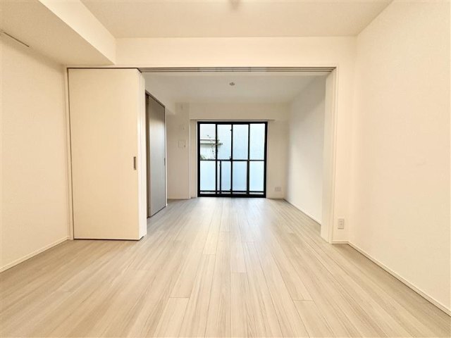 居室・リビング　同一タイプ※備品除く