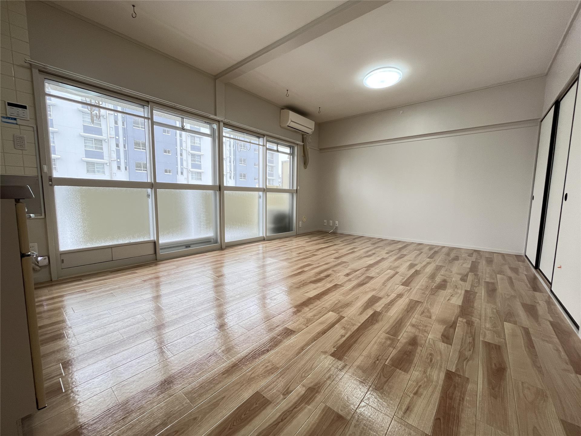 居室・リビング　リビング