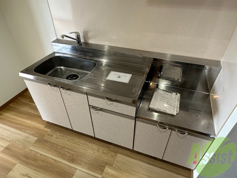 キッチン　お料理にこだわりたい方は２口のコンロを買ってくださいませ