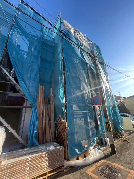 建物外観　建築中