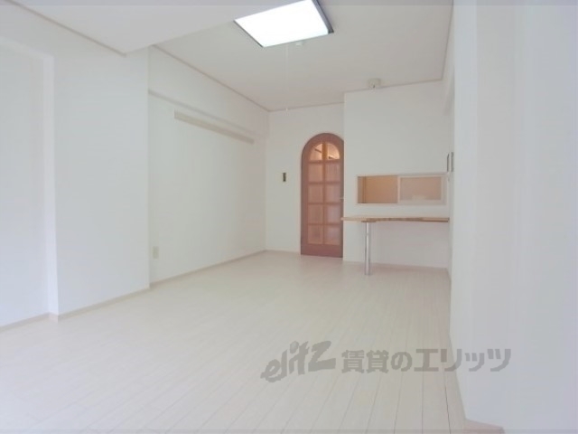 居室・リビング　洋室