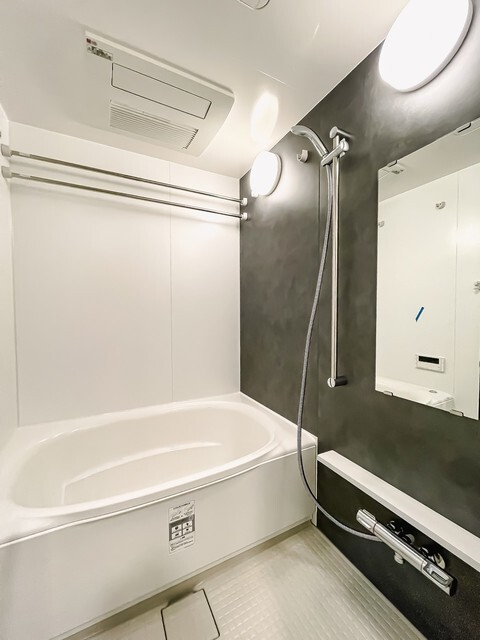 バス・シャワールーム　※写真は同タイプ住戸です。